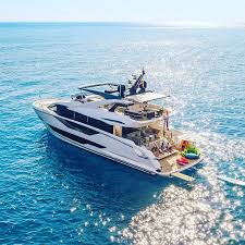 yacht rental dubai