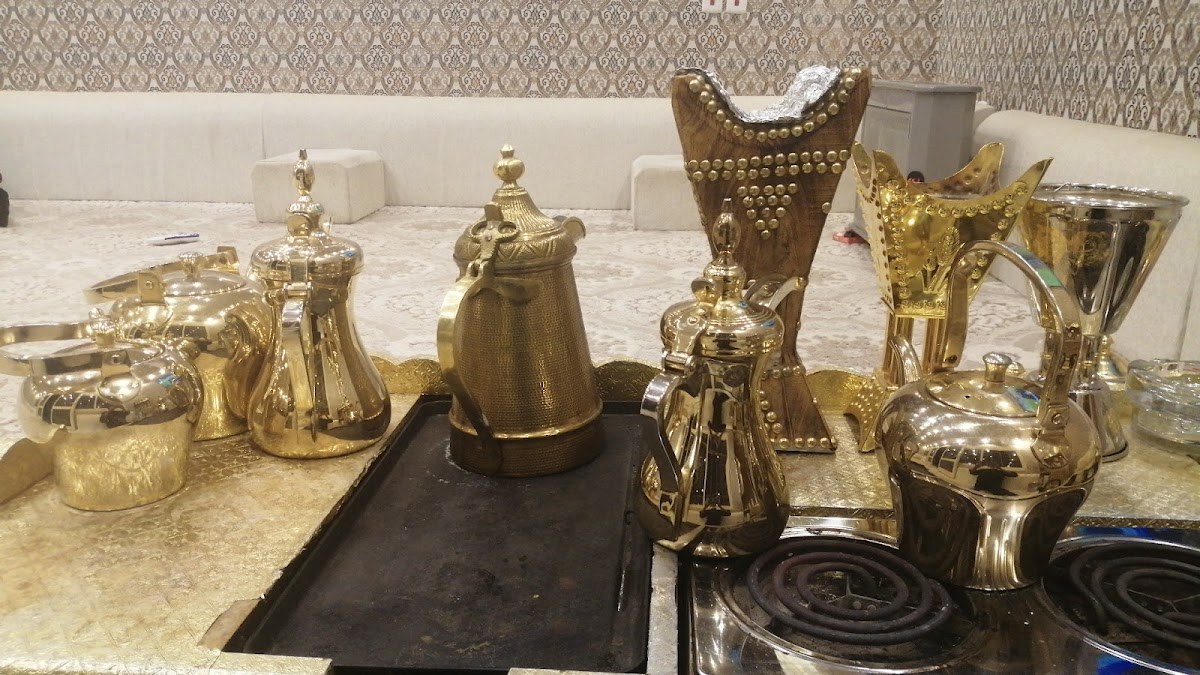 استراحات عزاب مفروشه وغير مفروشة مشبات تشطيب ديلوكس